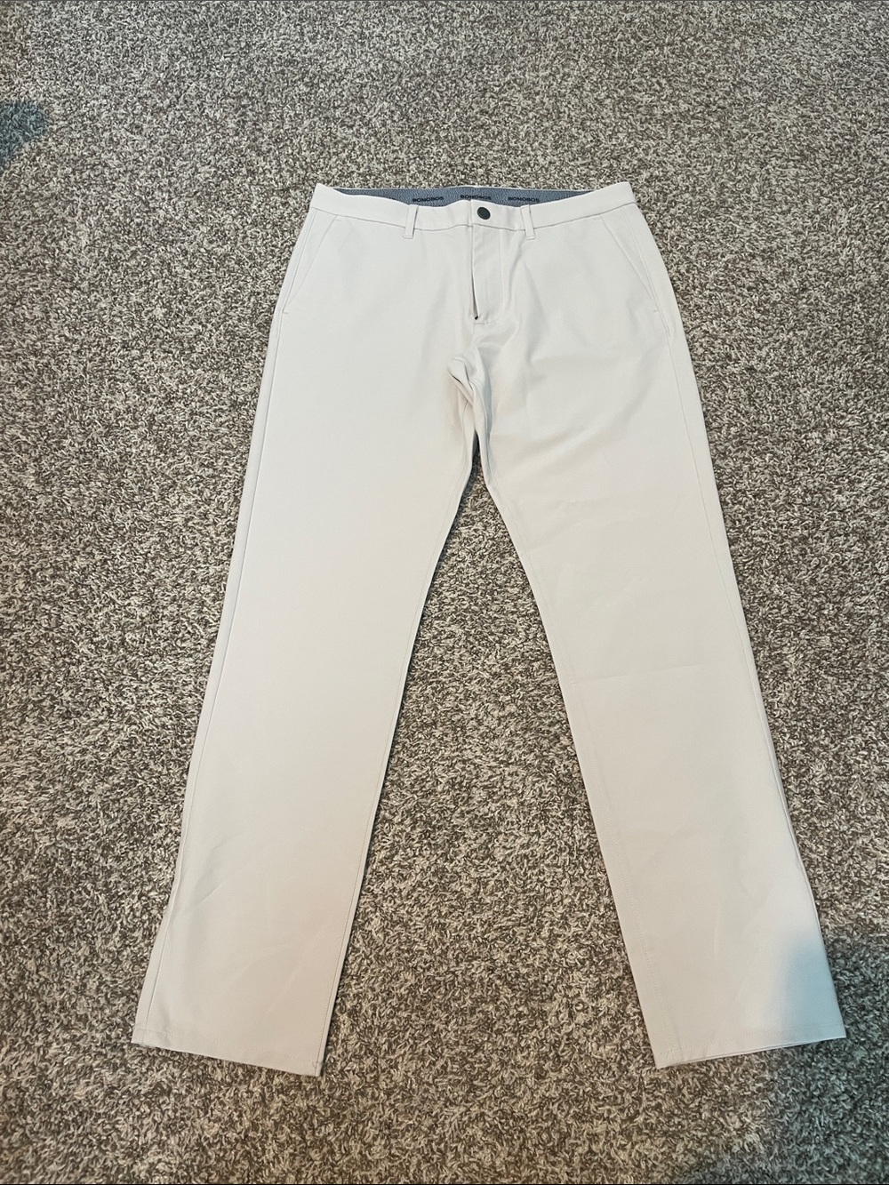 Bonobos Light Gray Chino Pants - Slim Casual